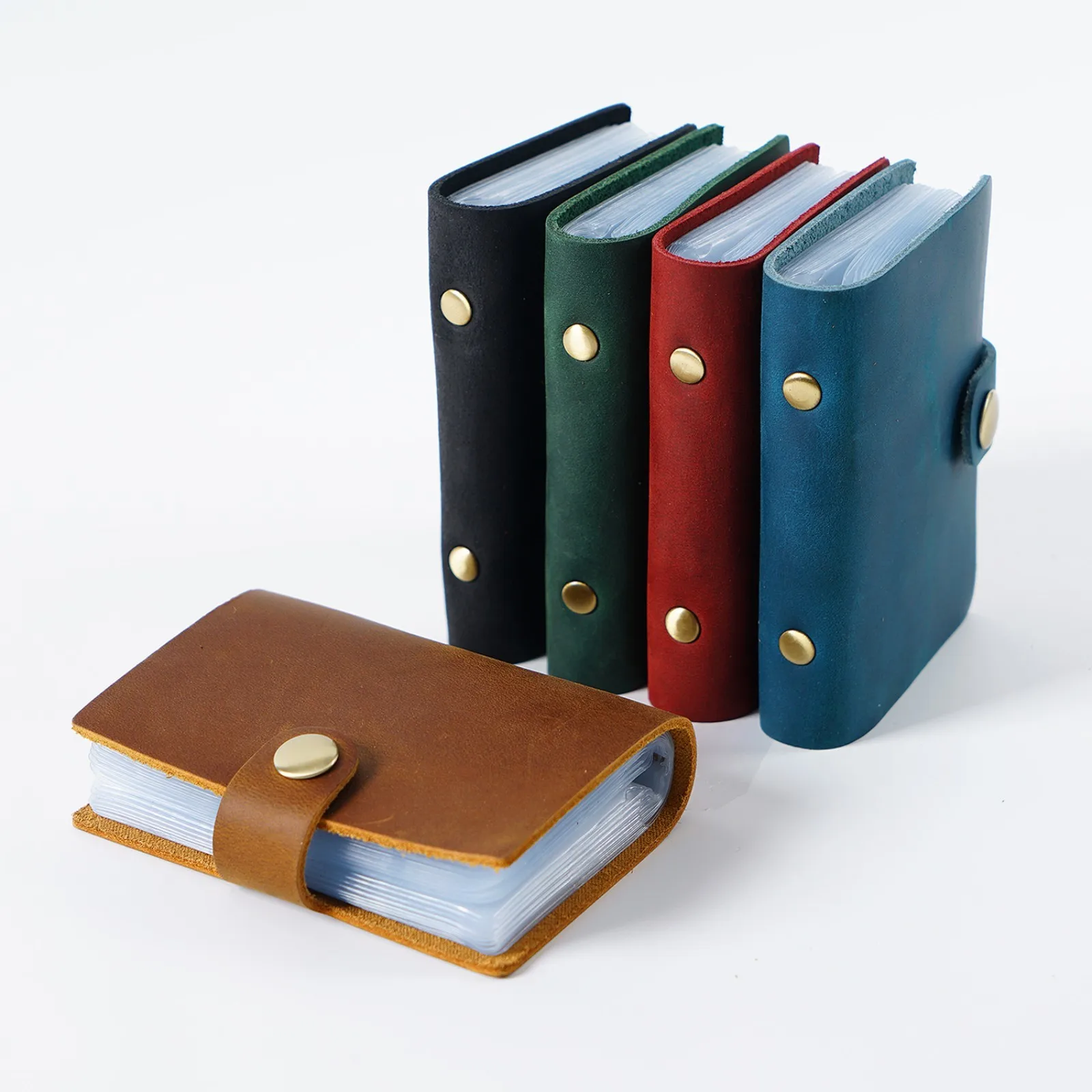 محفظة بطاقات الائتمان الجلدية العتيقة مع 20 فتحة PVC، حافظة حامل بطاقات بسيطة من الجلد الناعم للنساء والرجال مع إغلاق سريع