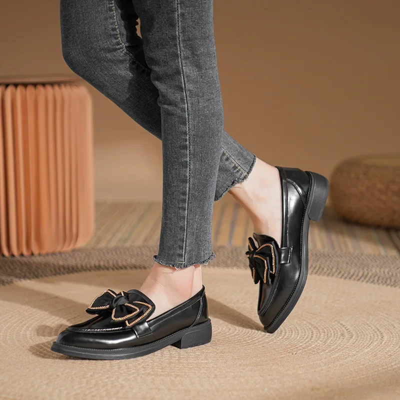 British Style Pointed Loafers Fashion Women Work Shoes Comfortable for Work Spring Autumn Black Butterfly-knot Shoes for Women