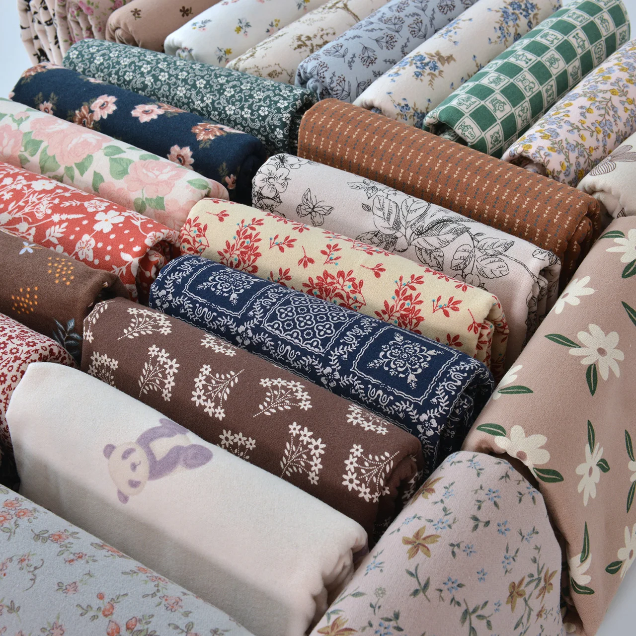 Baby\'s Flannel Fabric Cartoon Flower Print 100% Cotton Brushed Flannel Tissue For Garment Shirt Pajamas DIY Handmade