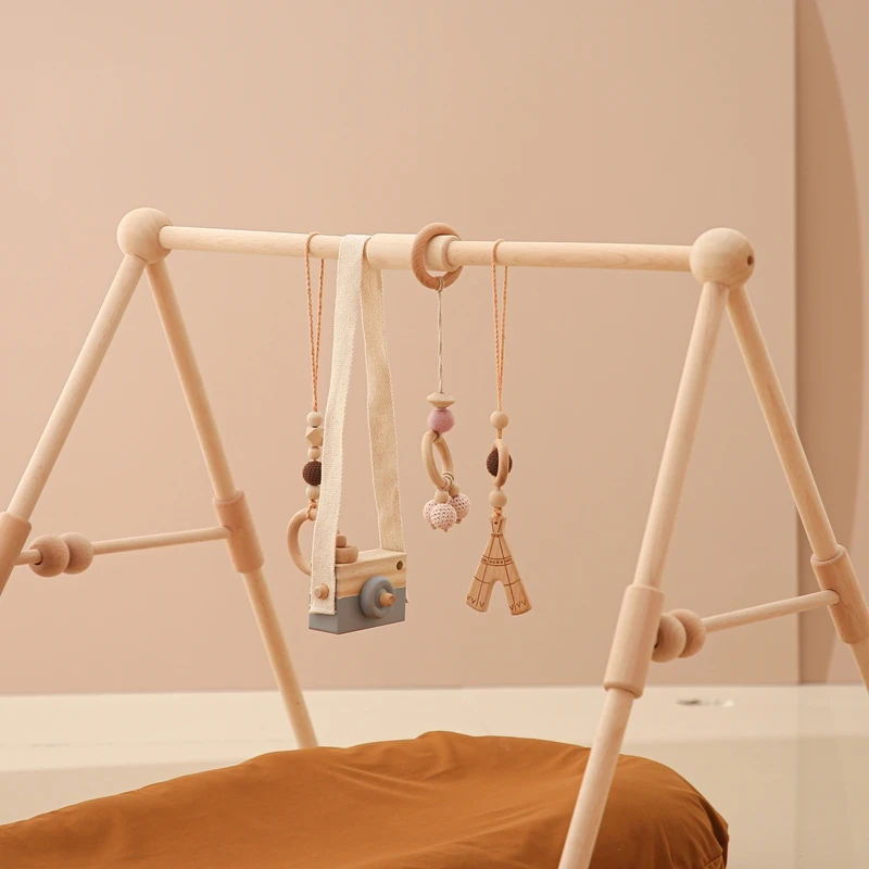 Baby Montessori Holz-Spielbogen mit Rassel-Spielzeug, Neugeborenen-Mobile, Hängende Sensorik-Spielzeuge, Faltbarer Spielbogen mit Halterung, Geschenk für Kinder – Detail 13