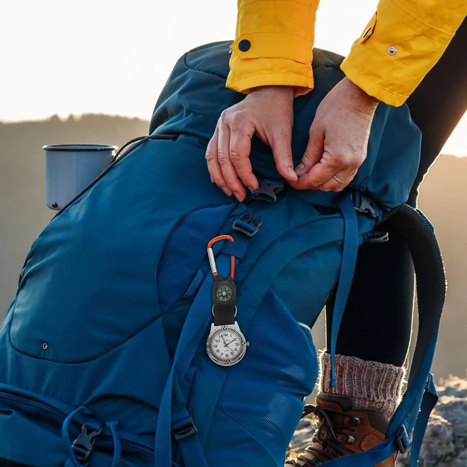 Clip On Carabiner Glow Dark Mountaineering Nurse Watch Travel Hiking Pocket Fob Watches For Outdoor Sports Indoor Work Gifts