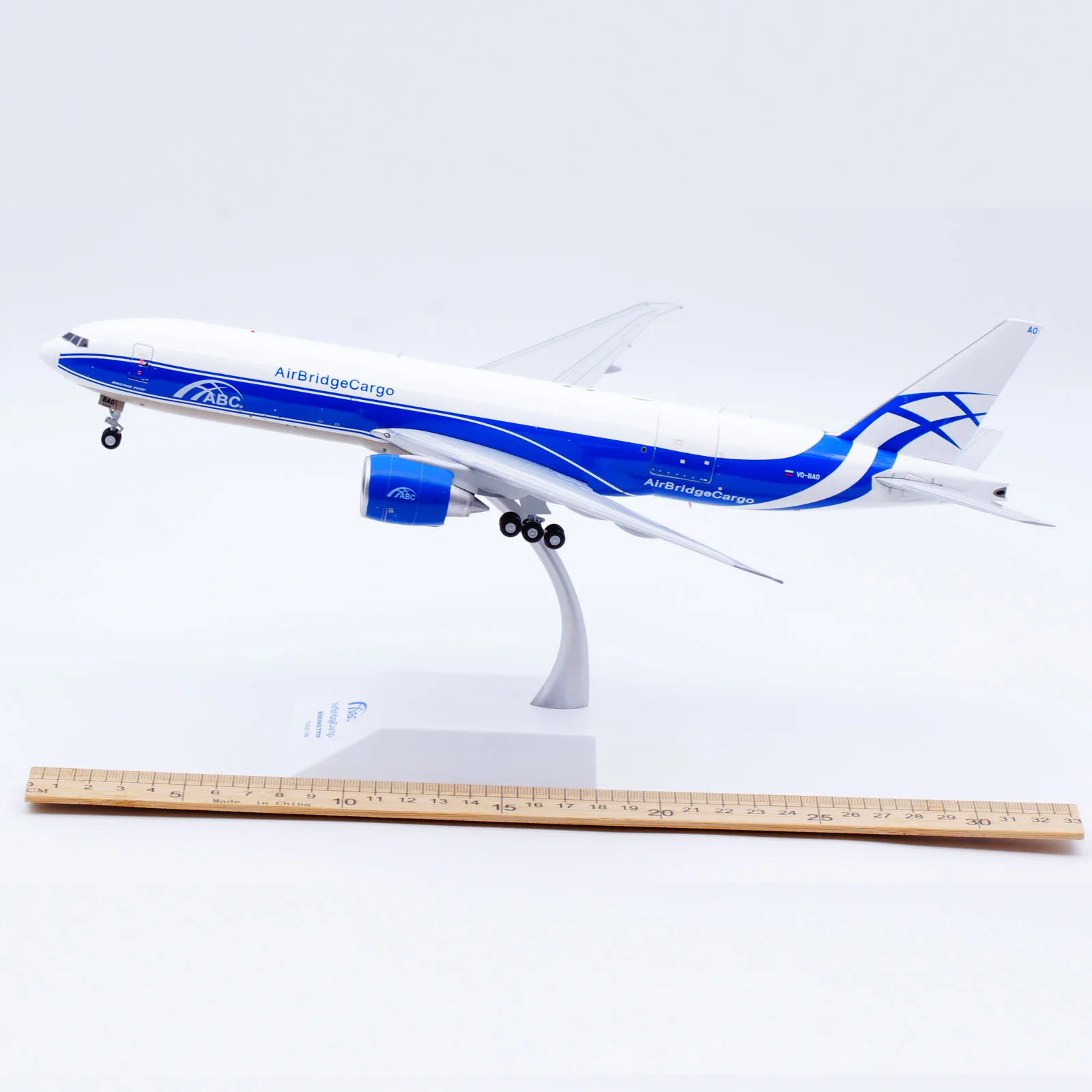 XX20054C Alloy Collectible Plane Gift JC Wings 1:200 Air Bridge Cargo Interactive Boeing B777F Diecast Aircraft Jet Model VQ-BAO