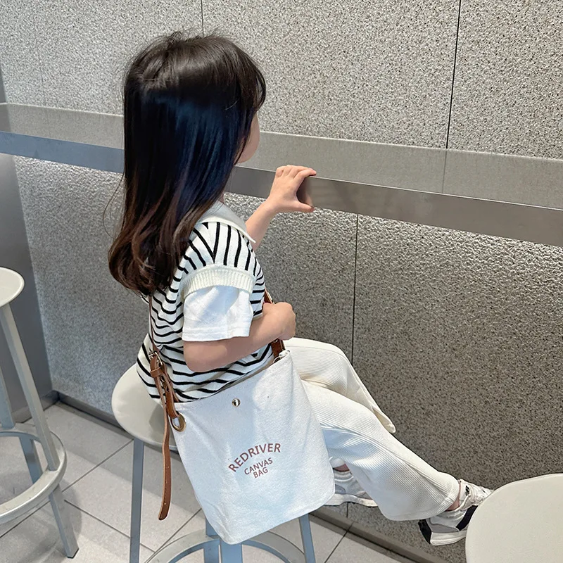 Children Shoulder Bags Korea Style 2023 New Fashion Canvas Bag Letter Printed Crossbody Bag Pu Strap Casual Boys and Girls Bag