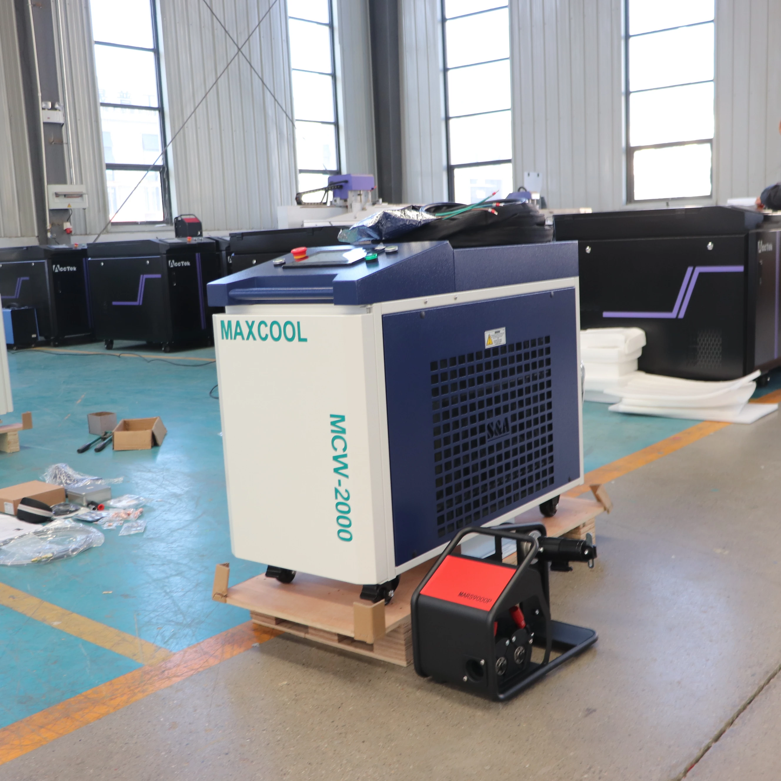 

4 in 1 Portable Welding Cleaning Cutting Machine Mini Size Welding Machine 3 in 1