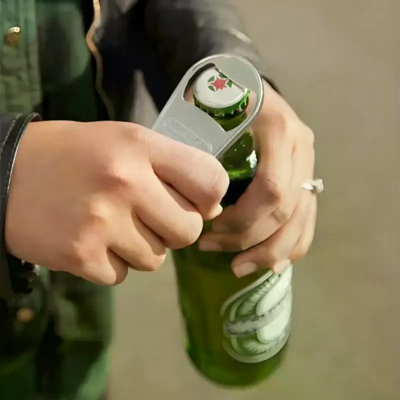 

Creative Large Magnetic Zipper Bottle Opener, Beer Bottle Opener, With Refrigerator Magnet, Zipper-shaped Beer Bottle Opener