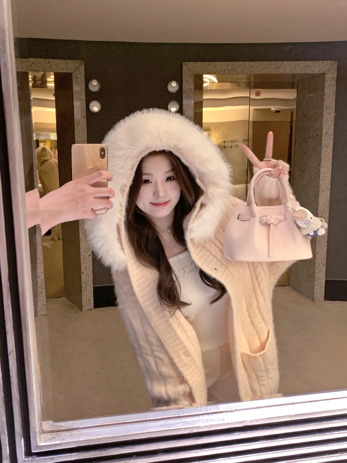 

Banana Women's Long Sve Knitted Sweater Coat with Hat Large Fur Collar Mid-Length Soft Warm Autumn Winter Outerwear