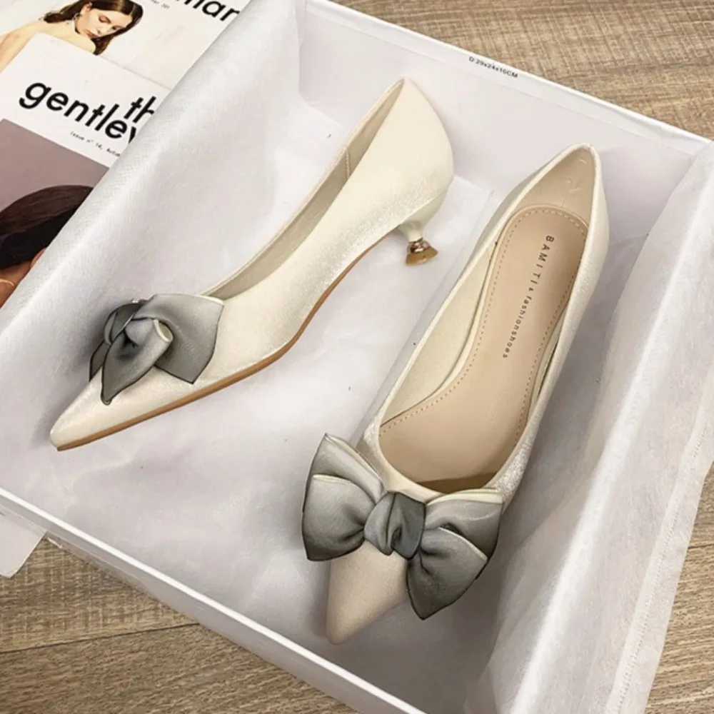 

Женские туфли на низком каблуке, новые красные туфли на высоком каблуке высотой 3 см, женские туфли с острым носком и бантом, женские туфли на каблуке для женщин