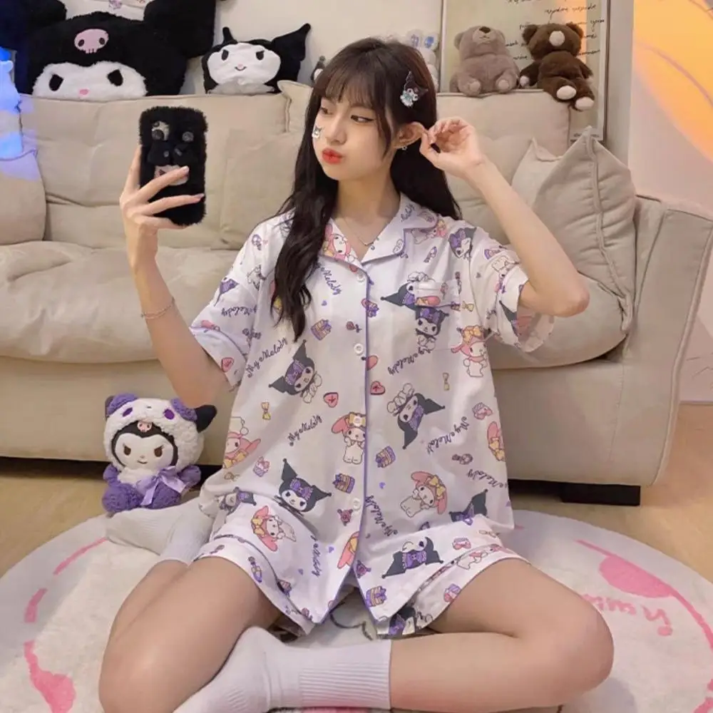 Anime Pochacco-Pyjama d'été pour femme, 2 pièces, t-shirt à manches courtes, short, vêtements de détente, section fine, doux, imbibé de Sanrioed Kawaii