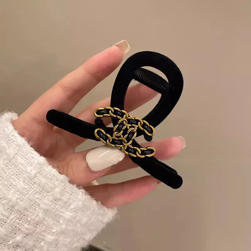 2026 سلسلة معدنية جديدة مزدوجة C مشبك قبضة بلوري مشبك سمك القرش ملحقات شعر نسائية مشبك حافة مشبك شعر حلقة شعر