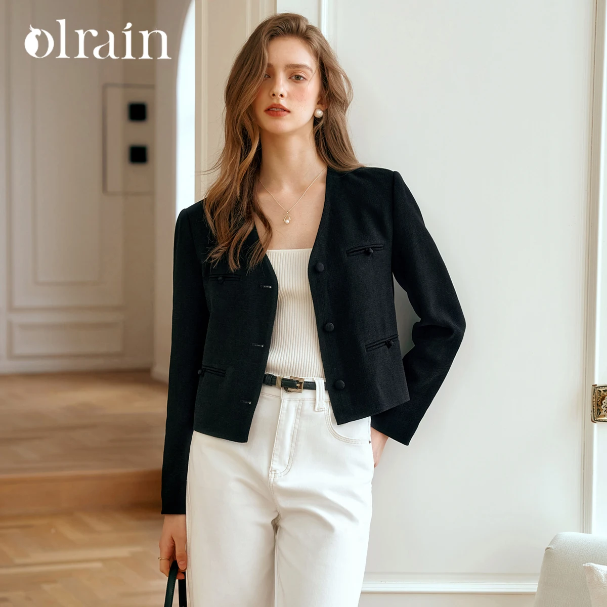 

OLrain French Black Short Jacket Women's Early Autumn 2025 New Commuter V-Neck Tops Elegant Temperament Coats ladies MG56QW80266