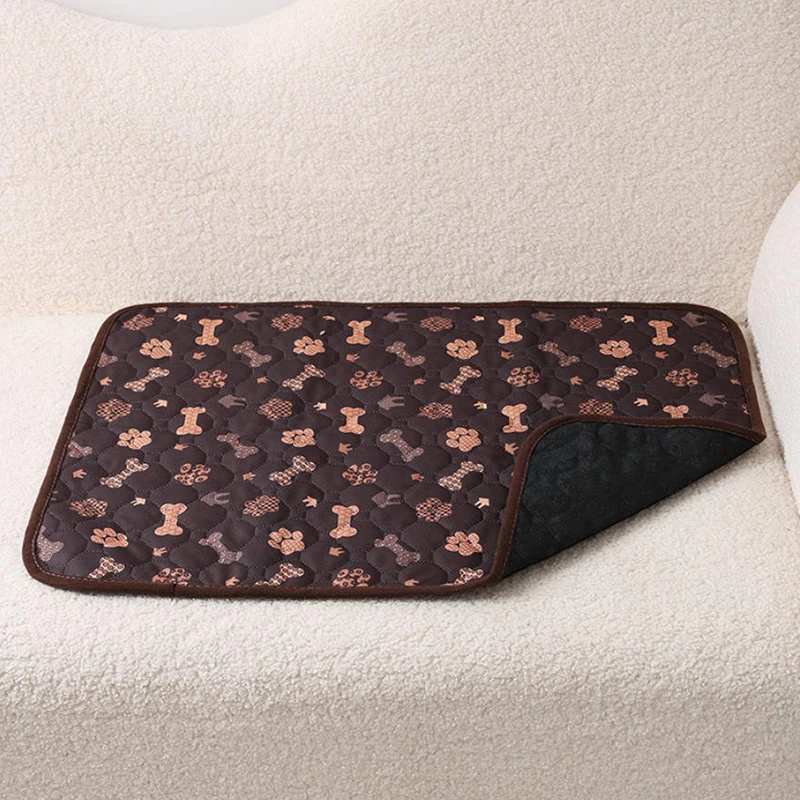 Dog Pee Pad Reusable Washable Dog Urine Mat Car Seat Floor Sofa Waterproof Absorbent Puppy Cat Training Diaper Mat Pet Supplies