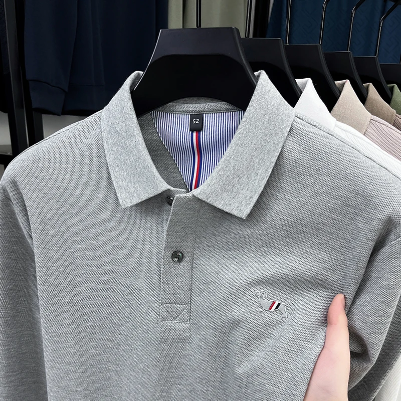 ضوء فاخر موضة 100% القطن الخالص قميص بولو الرجال بأكمام طويلة 2025 الخريف منتج جديد منتصف العمر أبي طوق قاعدة تي شيرت
