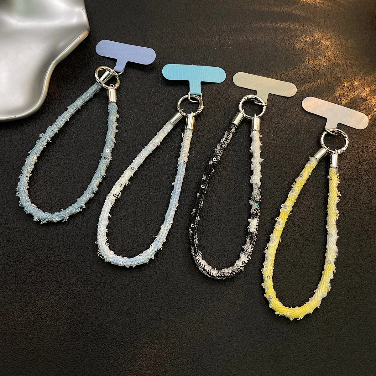 

Сломанный джинсовый ремешок для телефона с уникальным креативным ретро-стилем на запястье, женский стиль, модный и крутой кулон на ремешке