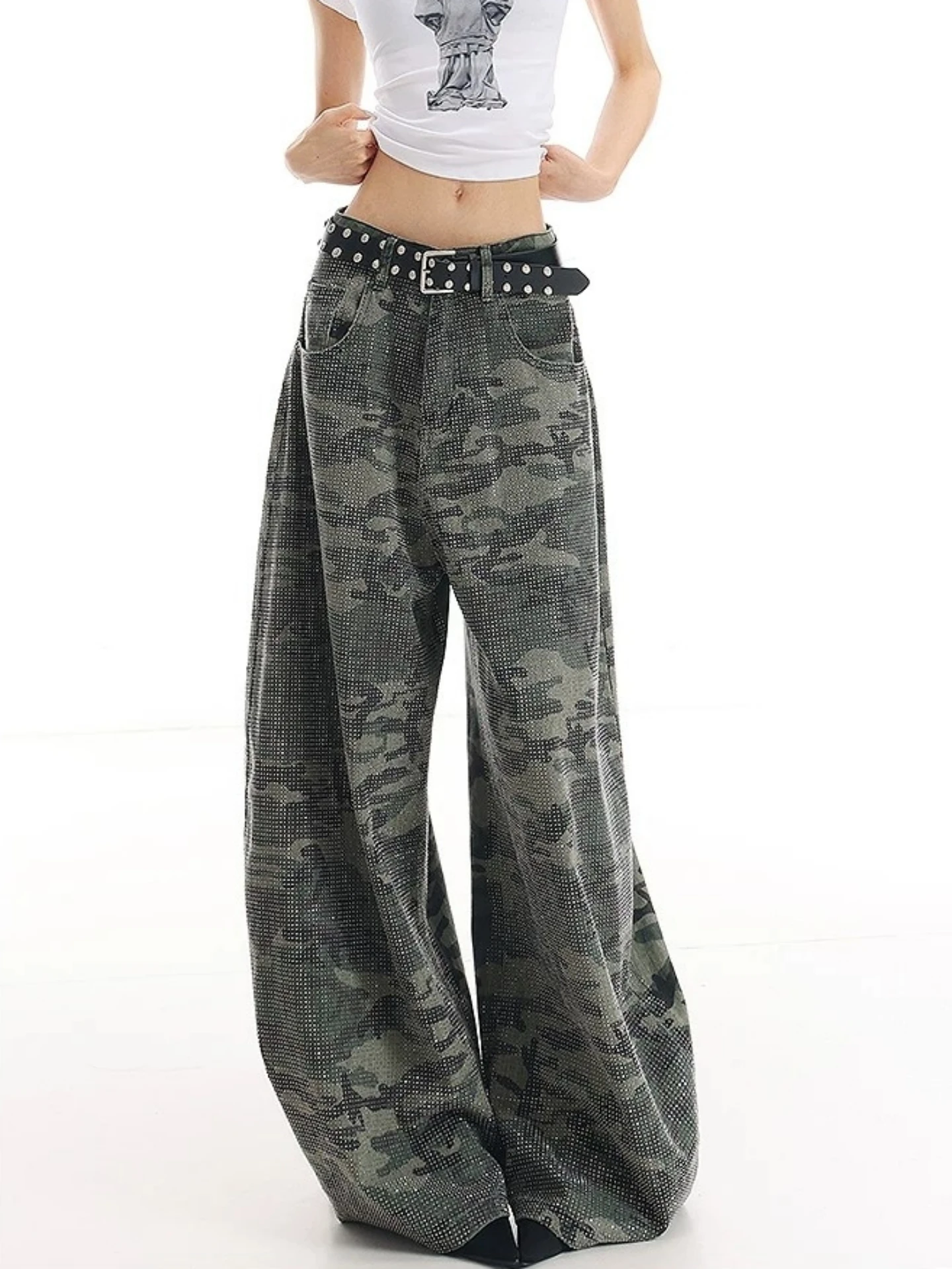 Low Waist Wide Leg Camouflage Jeans Women's Sexy Loose Fit Street Style Denim with Rhinestones Casual Fashion Spring Summer