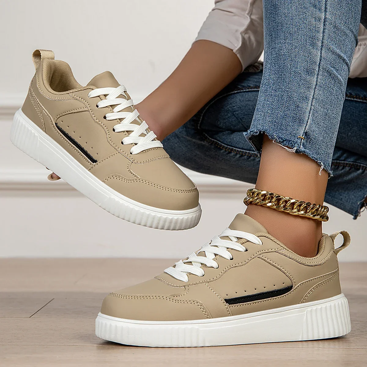 Women White Shoes Outdoor Board Sneakers Thick Sole White Walking Fashion Luxury Lace Up PU Leather Flat Female Casual Shoes