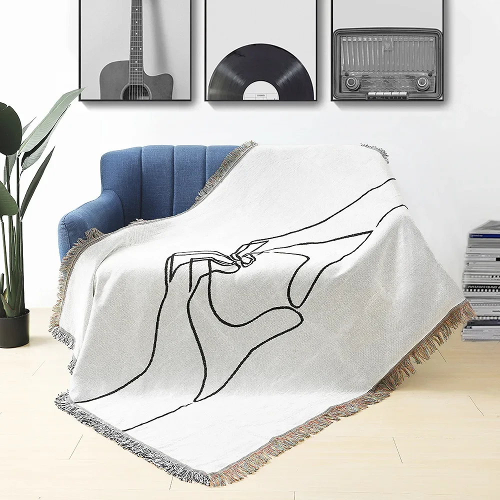 125X150cm Simple Hand To Heart Design Throw Blanket Boho Woven Blankets and Throw Tapestry Cover Bed Sofa Living Room Travel Mat