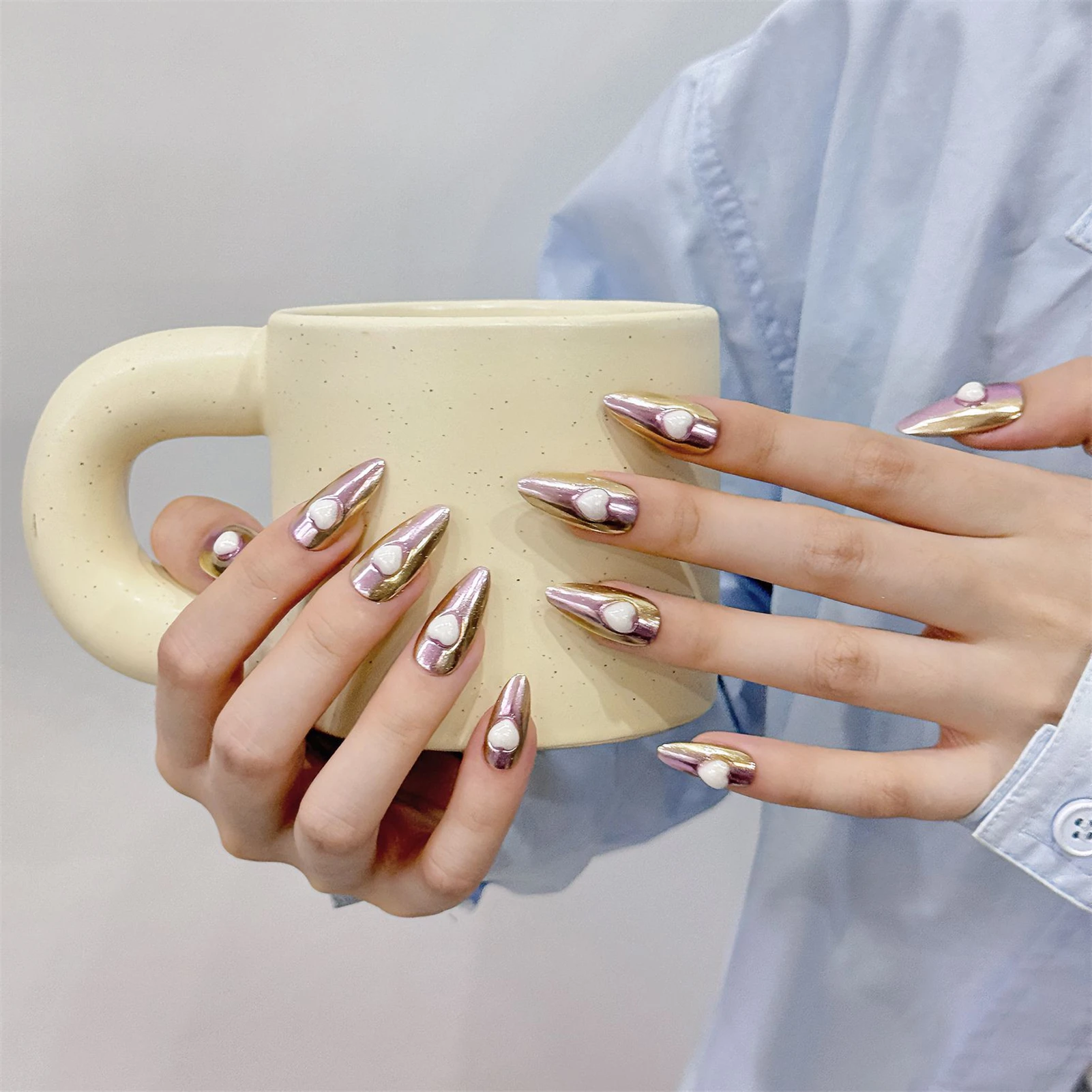 手作りプレス爪猫目アイスクリアブルーアーモンド偽ネイルチップ涙ラインストーンウェアラブル取り外し可能