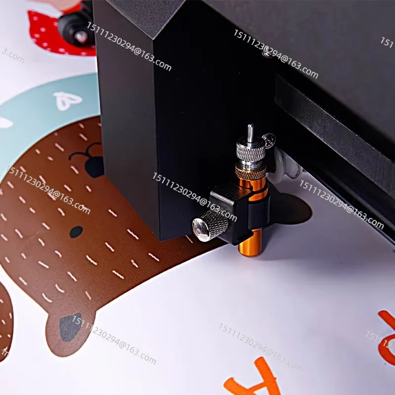 SV1350 self-adhesive die-cutting machine instant sticker car sticker reflective film cutting machine automatic edge patrol