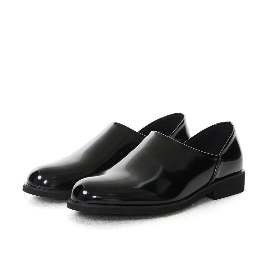 New leather men's shoes versatile for commuting slip in loafers lazy casual leather shoes trendy shiny and simple