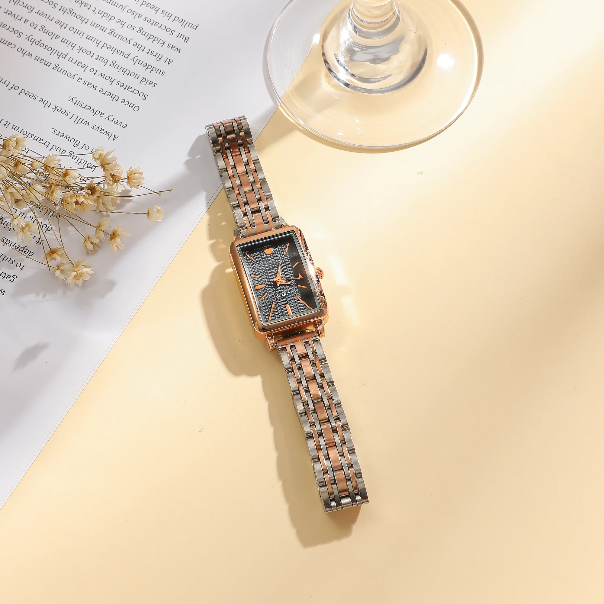 

Элегантные женские часы квадратной формы из двухцветного розового золота, черный циферблат, браслет из нержавеющей стали, минималистичные модные кварцевые наручные часы, Dai