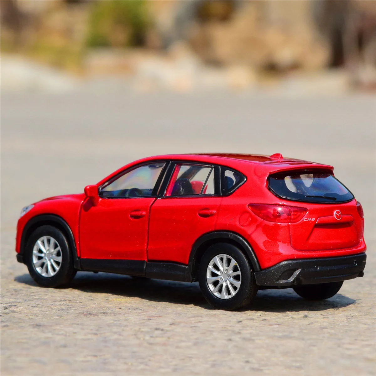 Welly 1:36 MAZDA CX-5 SUV Alloy Car Model Diecasts Metal Vehicles Car Model Simulation Collection Childrens Toys Gift Decoration