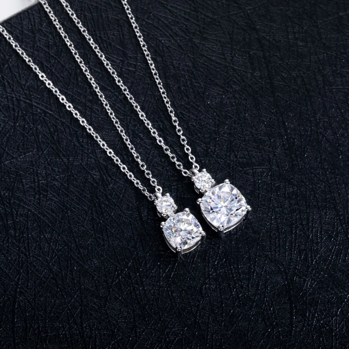 

2-2.5ct Classic Moissanite Pendant Necklace for Women - 925 Sterling Silver, Wedding & Engagement Jewelry Gift