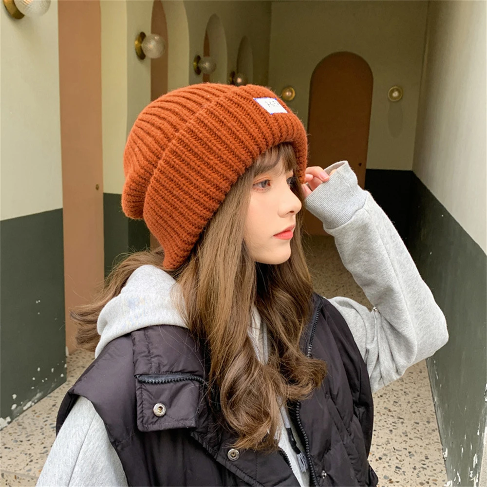 2024 Women Hat Knitted Winter Warm Cap Female Hip Hop Solid Color Cotton Knitting Muts Curled Coarse Wool Multicolor Big Hat