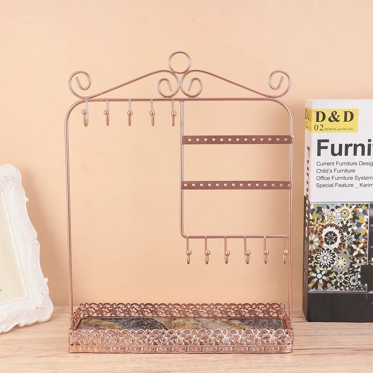 

1Pcs Jewelry Display Stand Iron European Style Rose Gold Necklace Hook Organizer Earring Holder Vertical Rack for Dresser Vanity