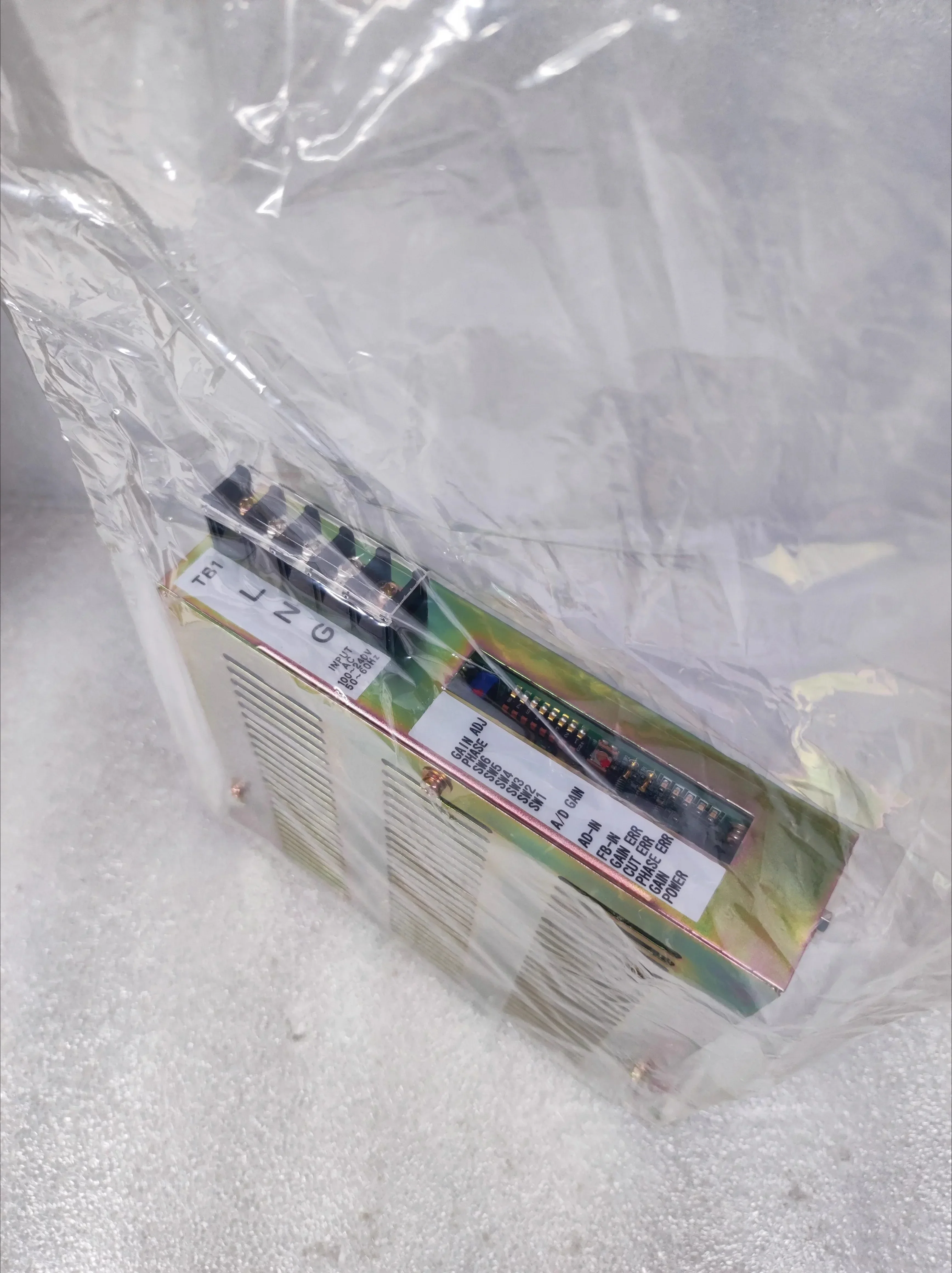 ينطبق على مسطرة ميتسوبيشي ADS-20J10 ADB-20J10 MP مع سرعة عالية ودقة عالية محول A/D للطاقة، أصلي