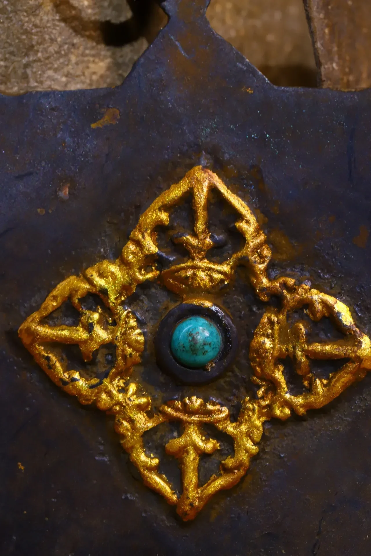 

3"Tibetan Temple Collection Old Bronze Cinnabar Painted Nine Palaces Eight Trigrams Amulet Pendant Dharma Town house