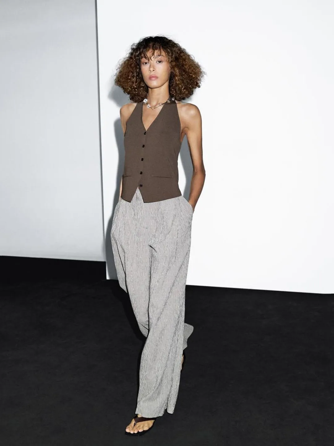 Primavera verão nova chegada feminina fino ajuste colete de malha ne pendurado v-ne bal ol commute sle terno regata