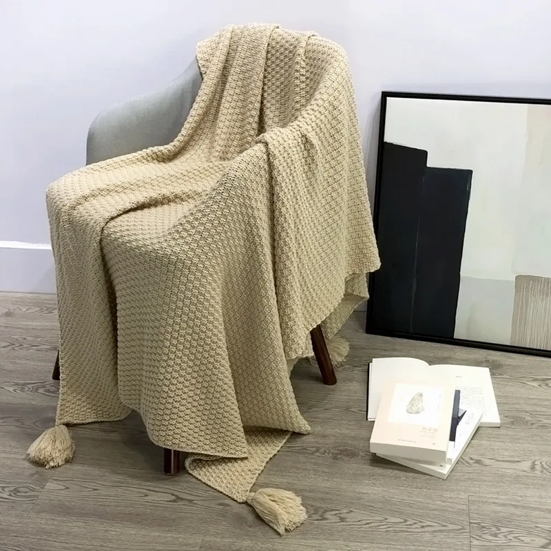 Nordic Sofa Tassel Knitted Cover Blanket Soft Casual Air Conditioning Blankets for All Seasons Nap Shawl for Office Air Travel