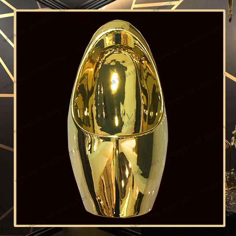 Electroplated gold urinal, hotel KTV local tyrant gold European urinal