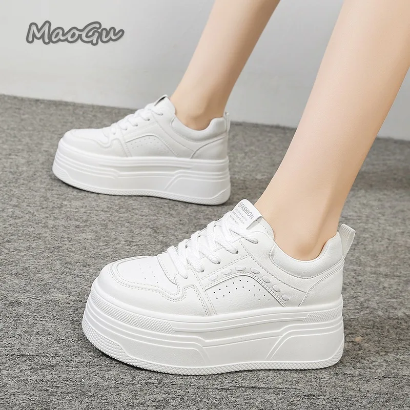 身長を伸ばすプラットフォーム ホワイトスニーカー 女性用 レ - Platform Sneakers Chunky のレビューと価格