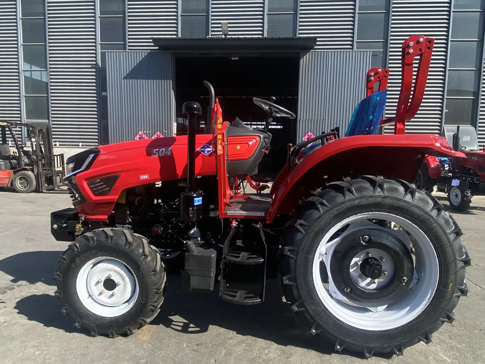 زراعي 4 عجلات Trator صغير صغير 4x4 مدمج Tracteur Agricole Farm 4wd جرار Agrico