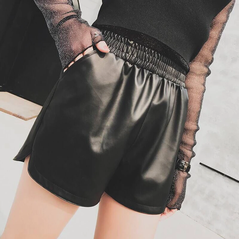 

High-waisted Women Plus Size Loose Outer Wear Wide-leg Pants PU Leather Shorts