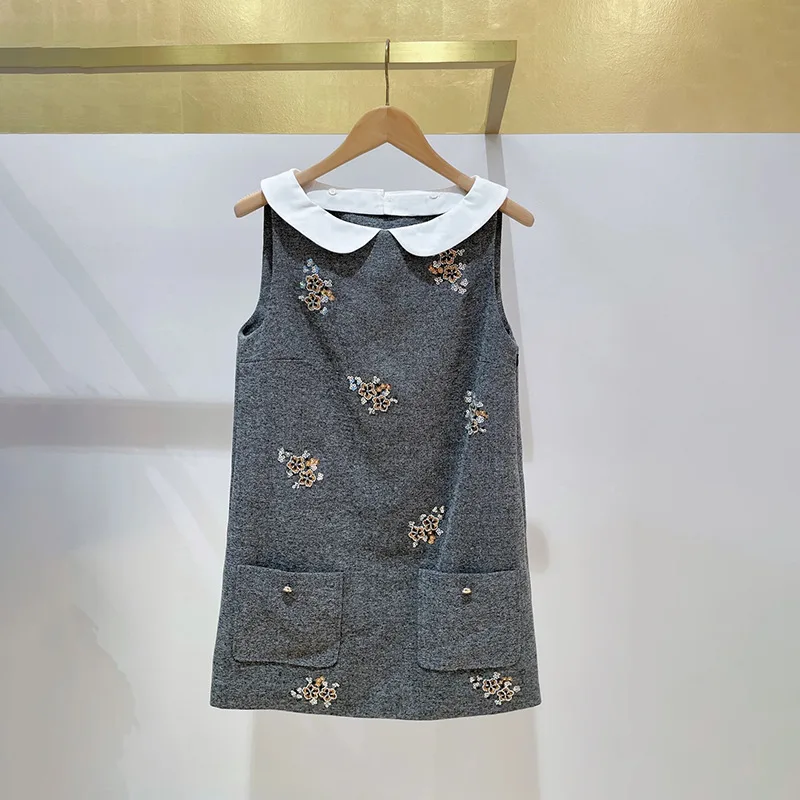 

【Gift Free】2025 Autumn Winter Sequin Beaded Floral Color-Block Doll Collar Sleeveless Mini Dress for Women