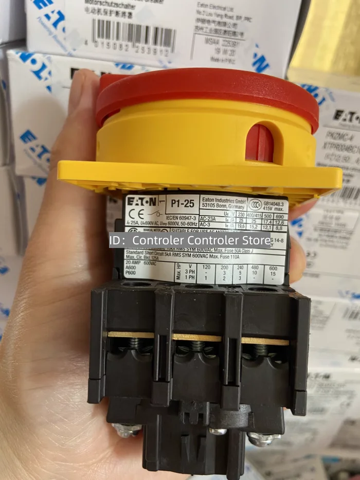 New Original Eaton load switch P3-100/I5/SVB/HI11 T0-2-1/EA/SVB P3-63/EA/SVB P1-25/EA/SVB P1-32/EA/SVB