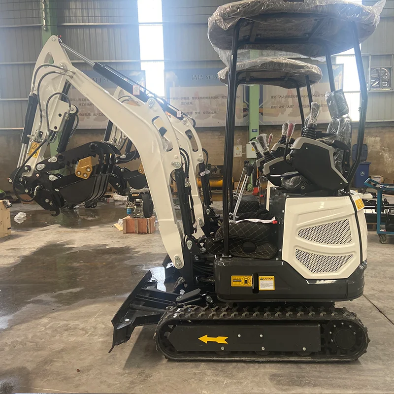 آلة الحفر الهيدروليكية الصغيرة 1.8 طن: حفار مدمج لمشاريع الحدائق والمناظر الطبيعية