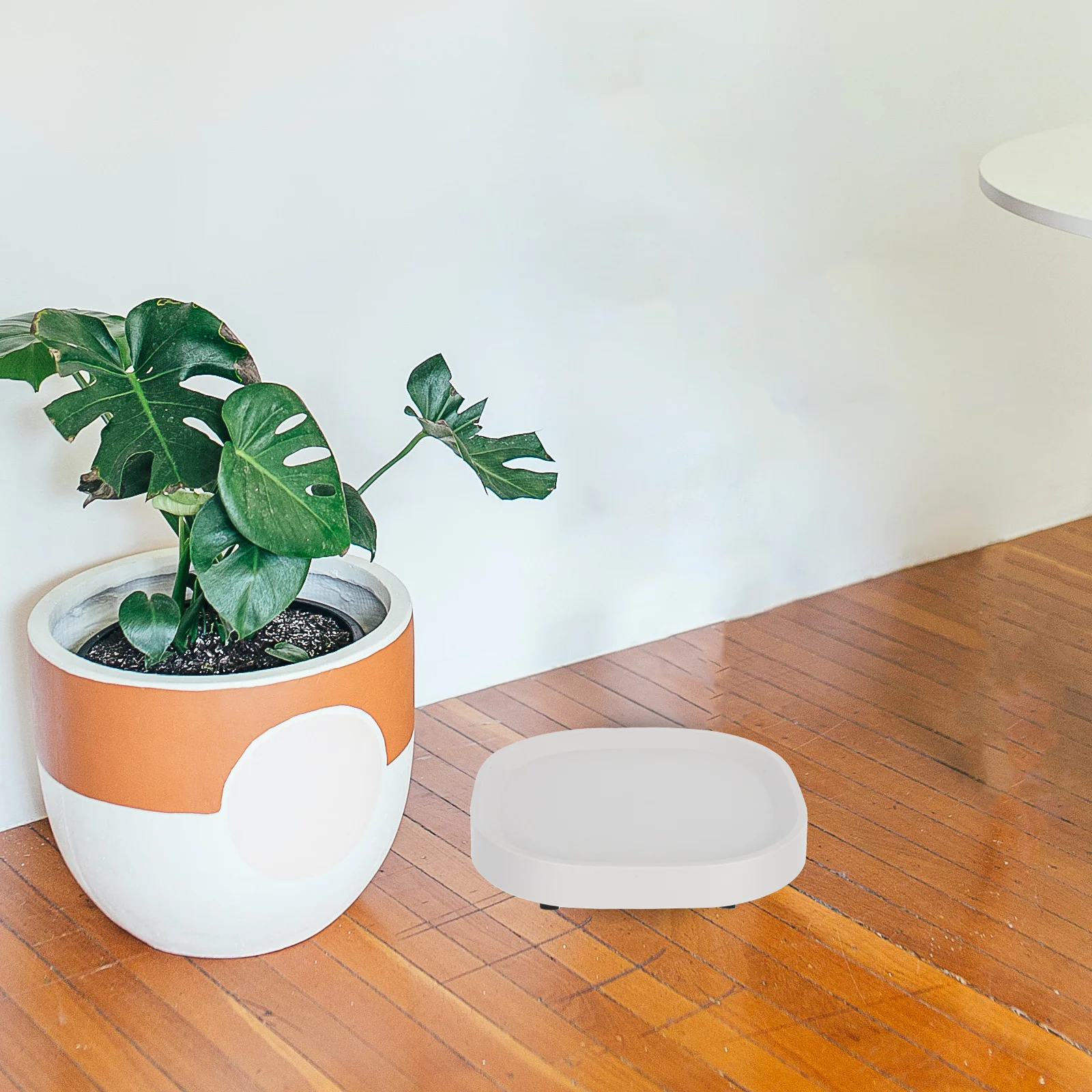 

Resin Beige Flowerpot Tray Removable Storage Durable Planter St Home Decor Water Leak Protection Movable Wheels