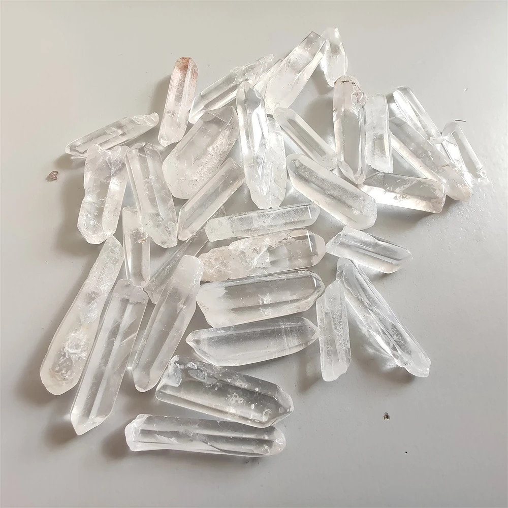 3-5cm Natural Clear Quartz Diffuser Oils Stone Healing Crystal Point Wand Energy Stone Raw Rock Mineral Specimen Home Decor