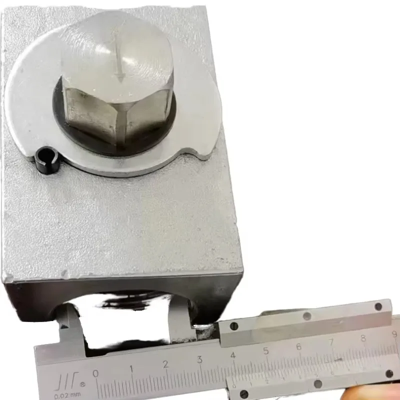 Excavator Spare Parts Hydraulic Oil Tube Stop Valves Construction Machinery Parts Core Engine Components Included in Pipe Kits
