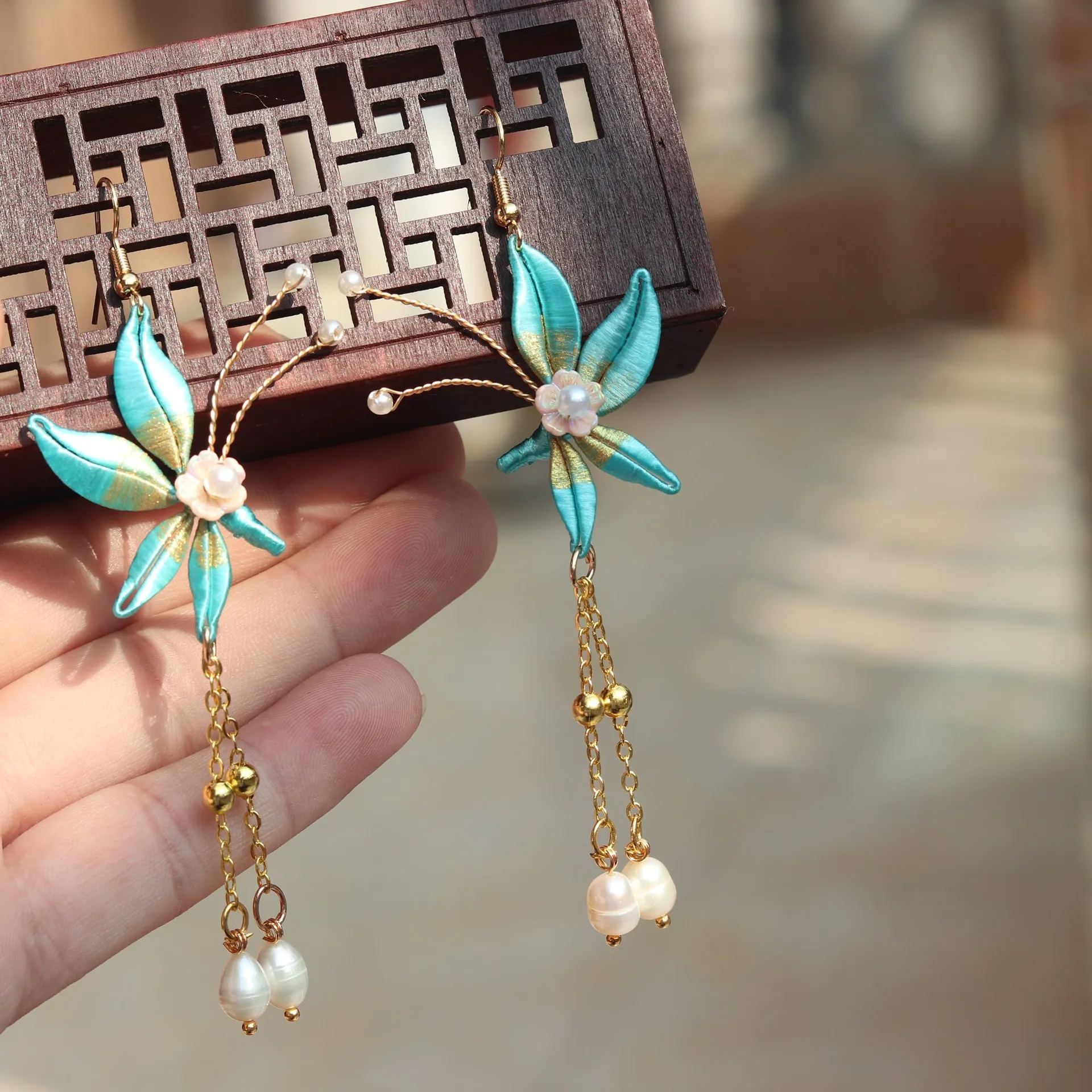 

Wrapped flower butterfly earrings antique Hanfu earrings freshwater pearl girls Chinese style ear hanging