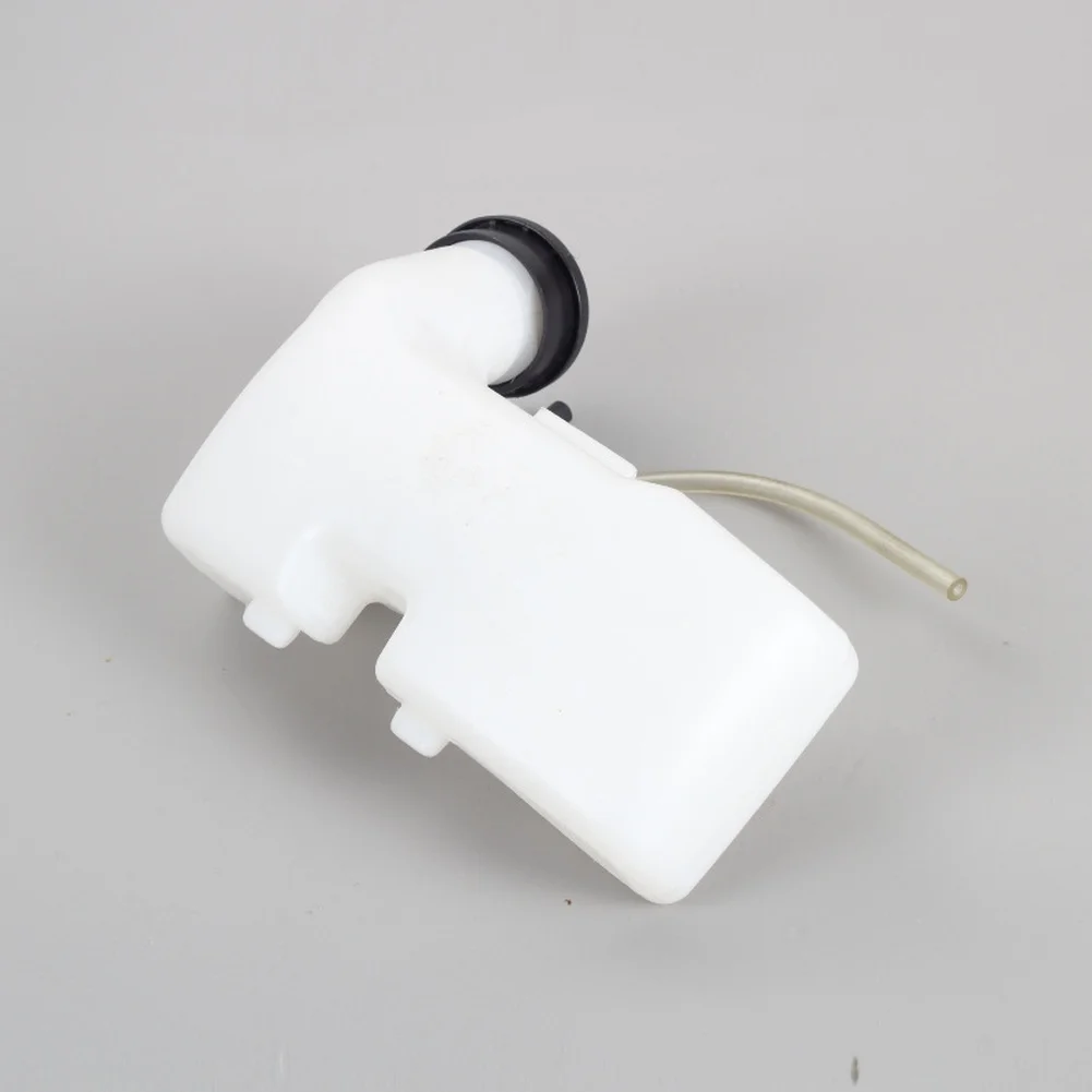 Oil Tank for FC75 For FC85 FS75 For fs80 FS85 Grass Cutting Trimmers Fuel Container for Power Tool Maintenance and Refueling