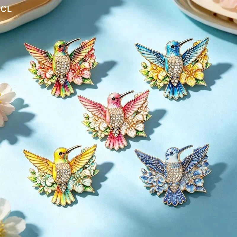 AttireTrove1Pcs Unisex Beautiful Bird Animal Party Casual Brooch Pin Gifts Lovely Flowers Hummingbird Brooches For Women