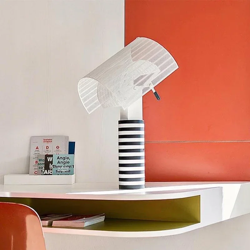

Customized Nordic Zebra Table Lamp Striped Grid Creative Children's Book Tenant