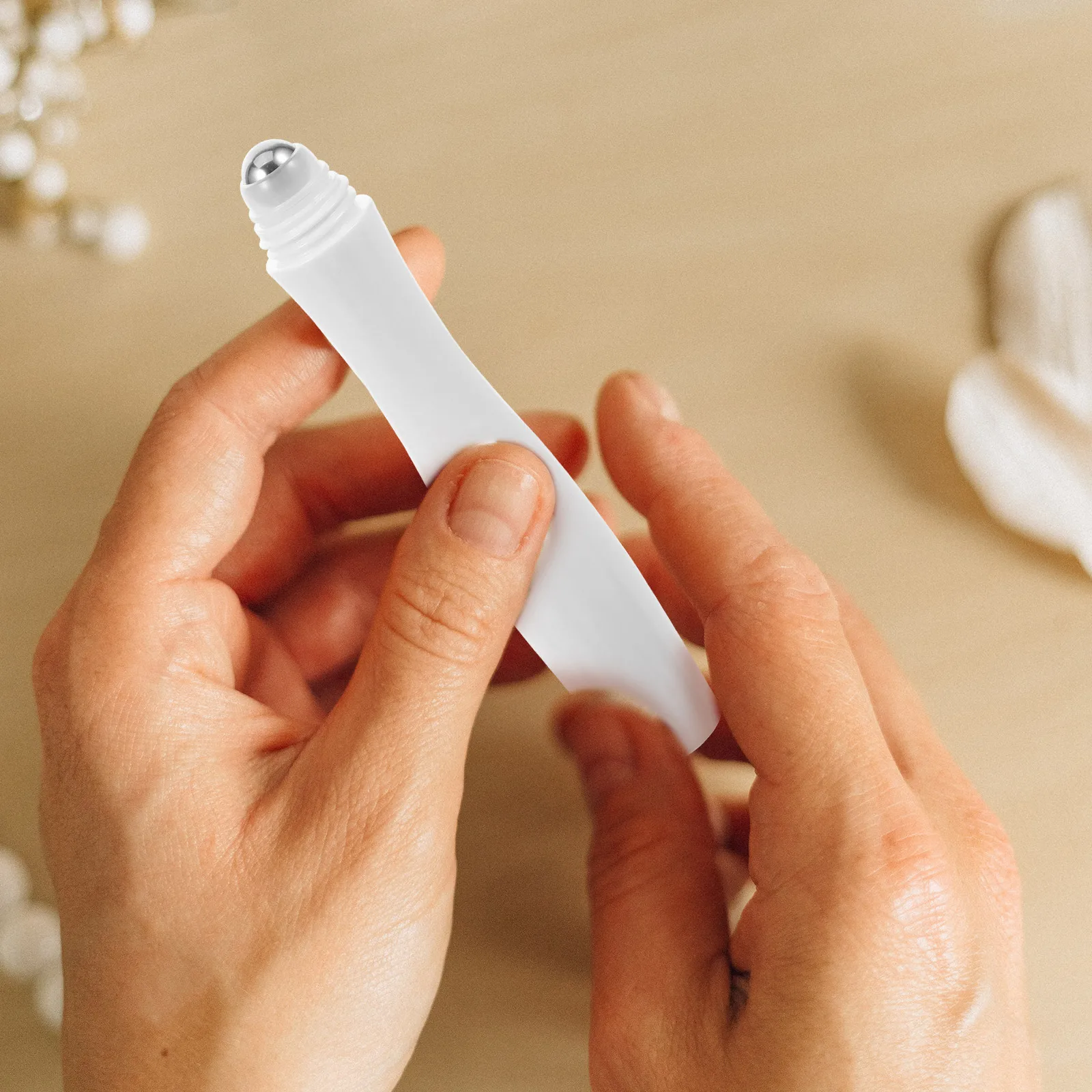 

5pcs Walk Bottle Empty Refillable Travel Plastic Essential Oil Container Thick Durable Leakproof Portable Storage