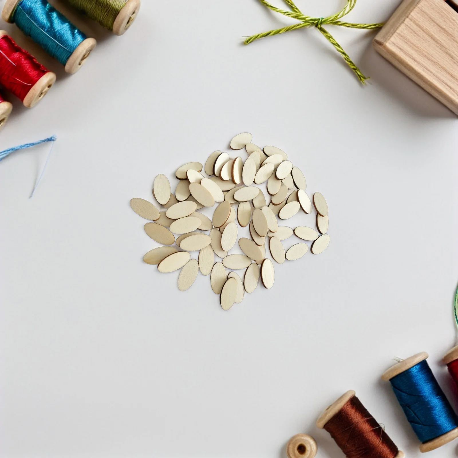 300 Piezas de Láminas Ovaladas de Madera en Blanco - Rodajas sin Acabado para Manualidades, Proyectos de Pintura, Decoración Infantil