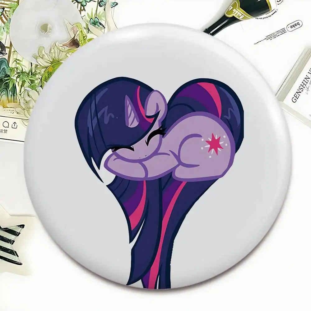 Anime M-My Little P-Pony Kawaii Anstecknadeln für Freunde, Rucksäcke, Kleidung, Sammleraccessoires, Schmuckgeschenk – Detail 38