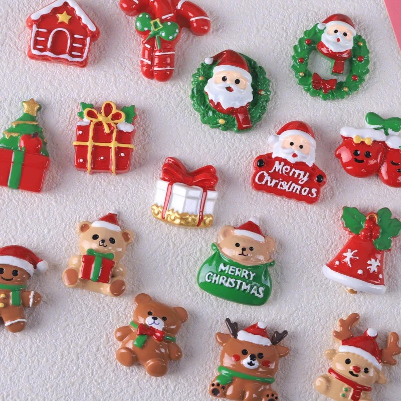 5pcs Mini Christmas Bear Tree Gift Resin Cute Model 2027 DIY Craft Accessories Gift Box Decorations Desktop Ornaments Home Decor